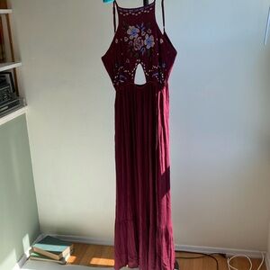 Halter maxi dress- med